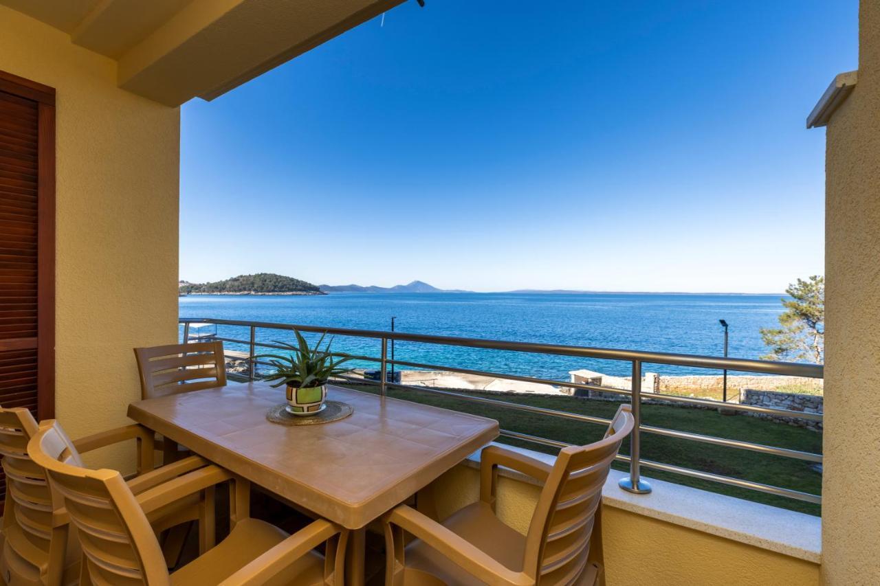 Sanpier Apartments Veli Lošinj Екстериор снимка