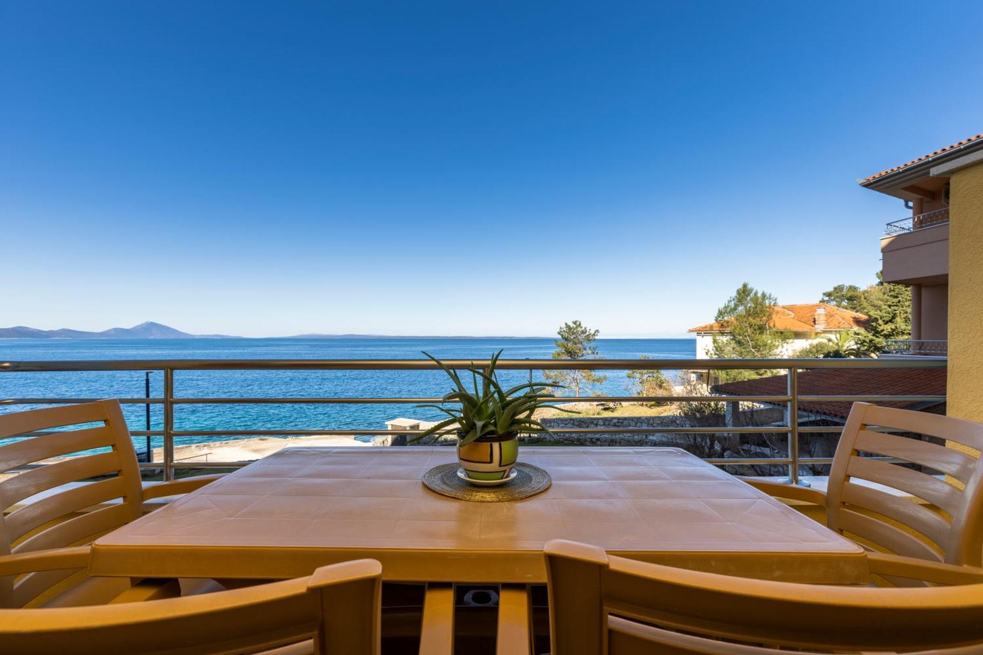 Sanpier Apartments Veli Lošinj Екстериор снимка