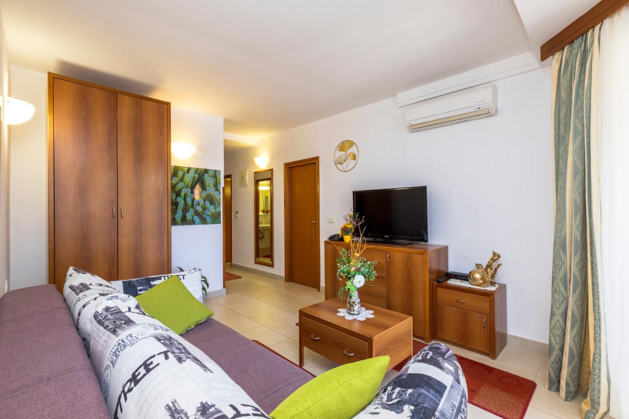 Sanpier Apartments Veli Lošinj Стая снимка